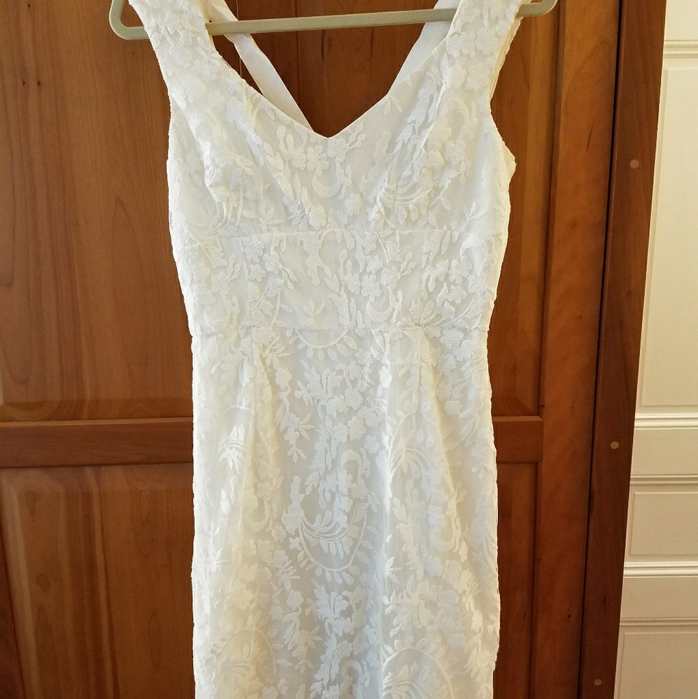 Size 6 Suzi Chin for Maggy Boutique VGUC